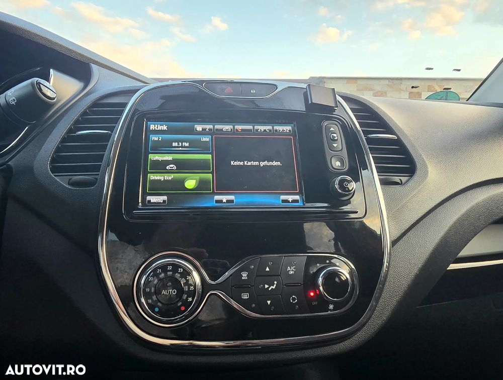 Renault Captur (ENERGY) TCe 90 BOSE EDITION - 32