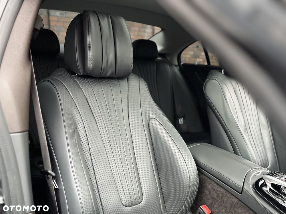 Mercedes-Benz CLS - 19