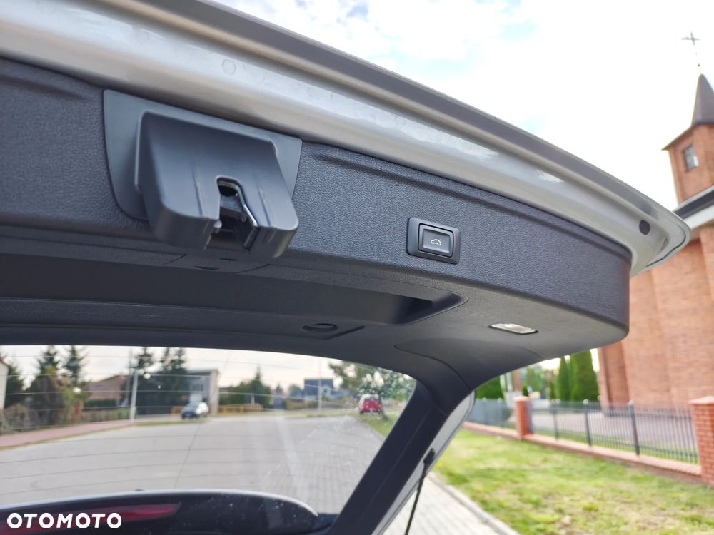 Audi A4 Avant 40 TDI Quattro S tronic - 17