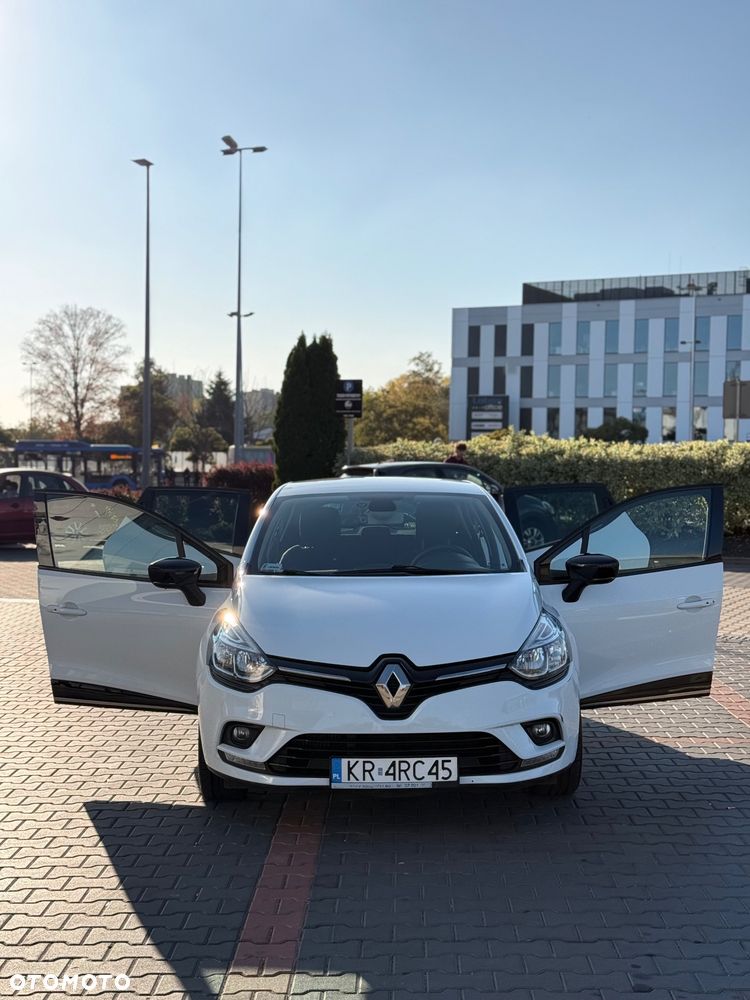 Renault Clio - 16