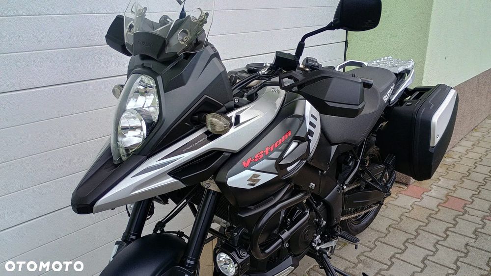 Suzuki DL - 12
