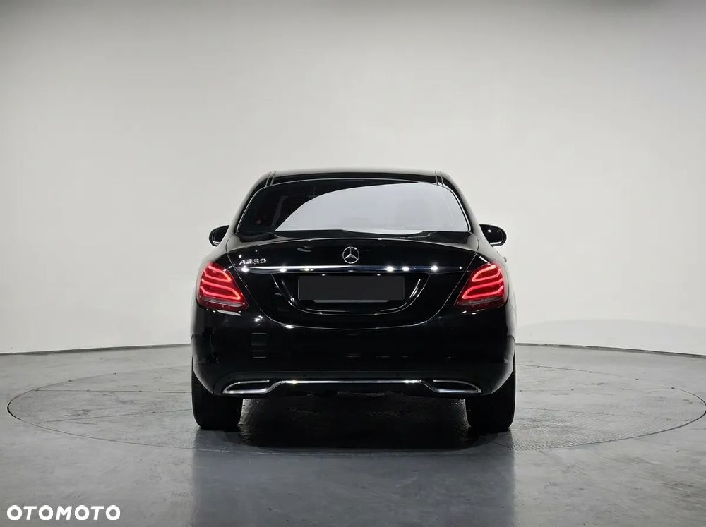 Mercedes-Benz Klasa C 200 7G-TRONIC - 5
