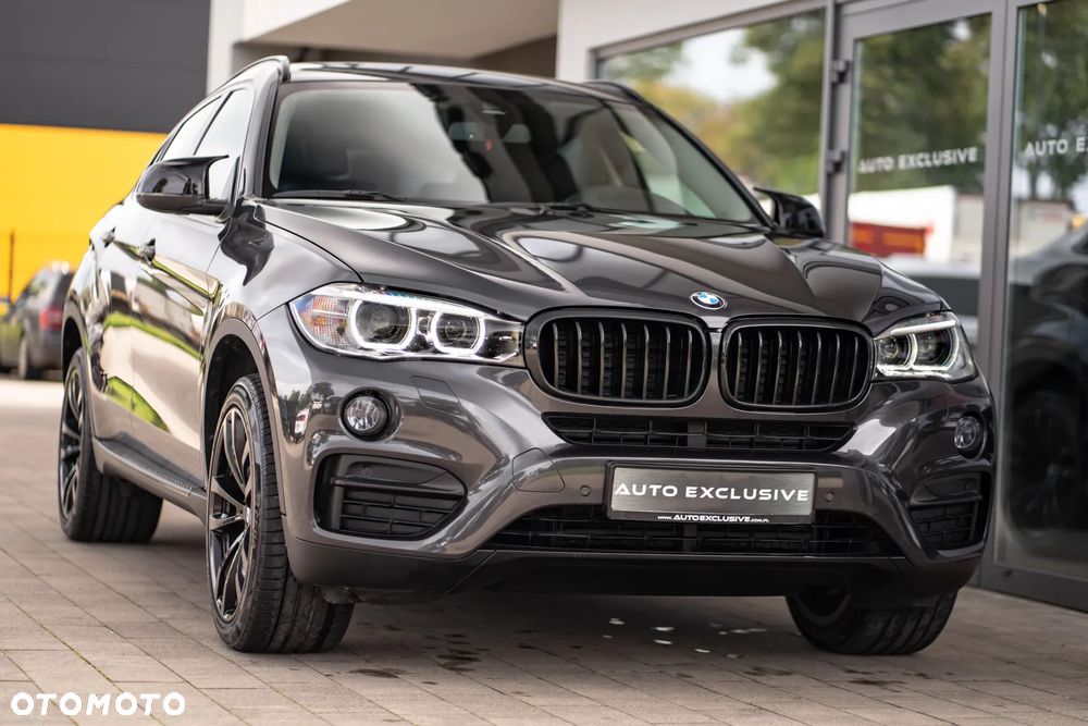 BMW X6 xDrive40d - 17