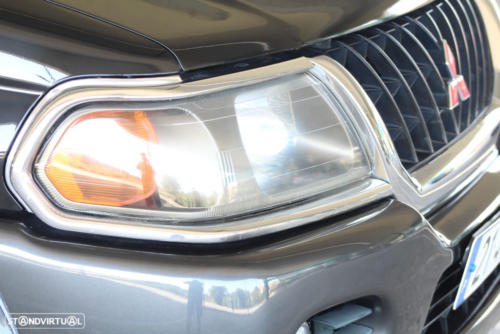 Mitsubishi Pajero Sport Sp 2.5 TD GLS GC+ABS+TA - 19