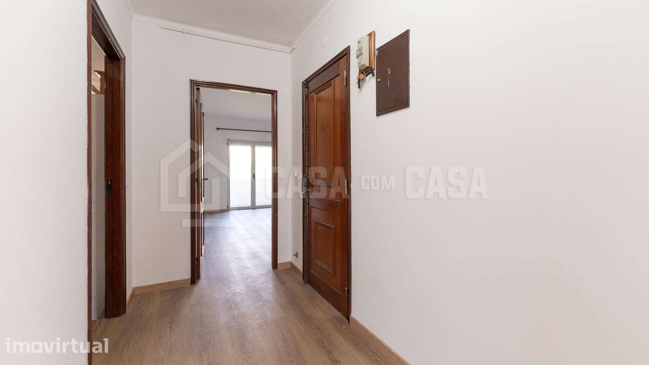 Apartamento T2 junto ao Politécnico - Grande imagem: 4/12