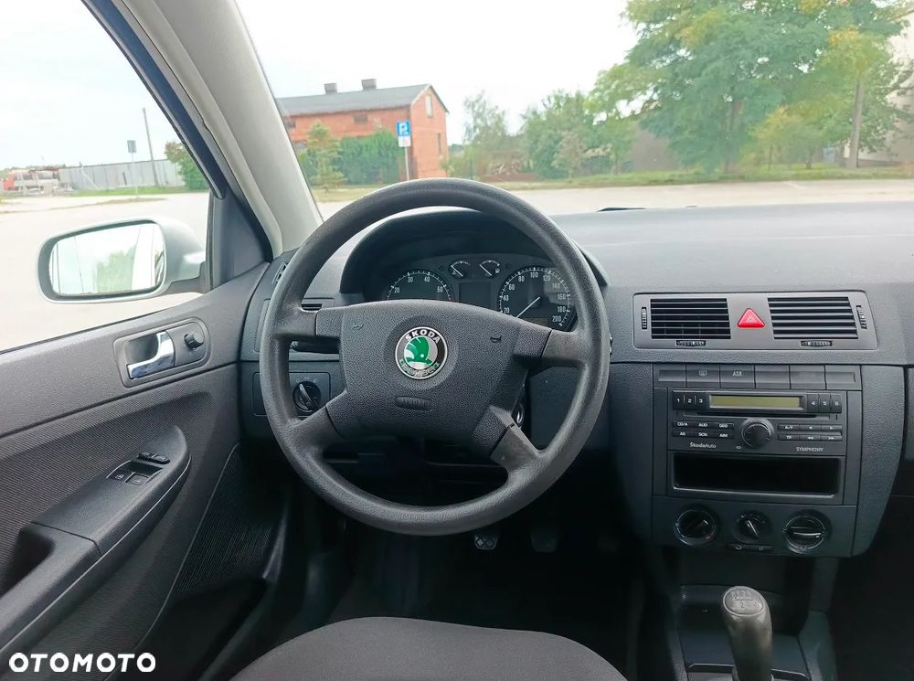 Skoda Fabia 1.4 16V Combi Elegance - 16