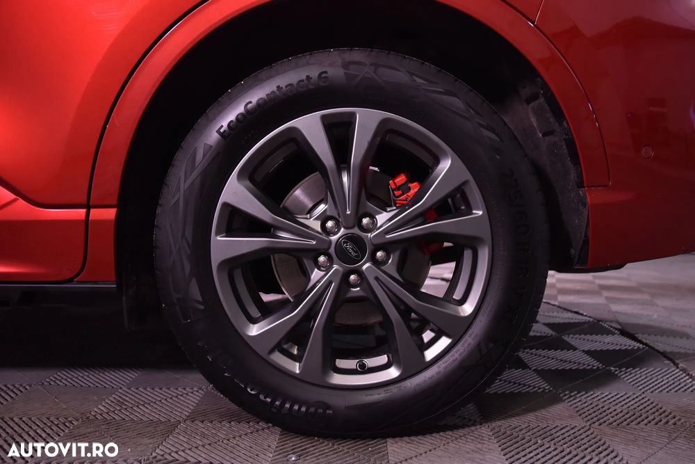 Ford Kuga 2.5 Duratec PHEV ST-LINE - 13