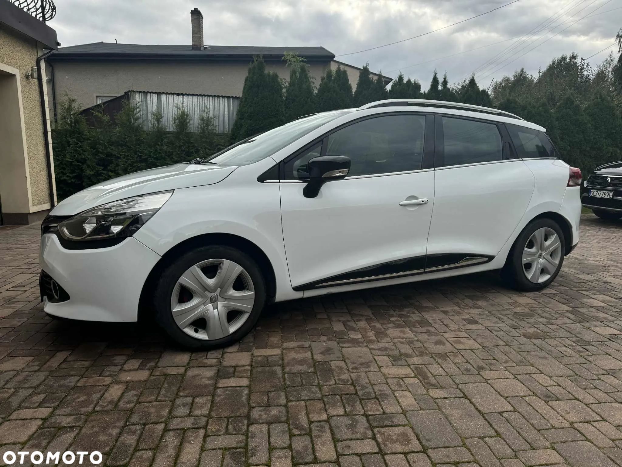Renault Clio Grandtour 1.2 16V 75 Experience - 1
