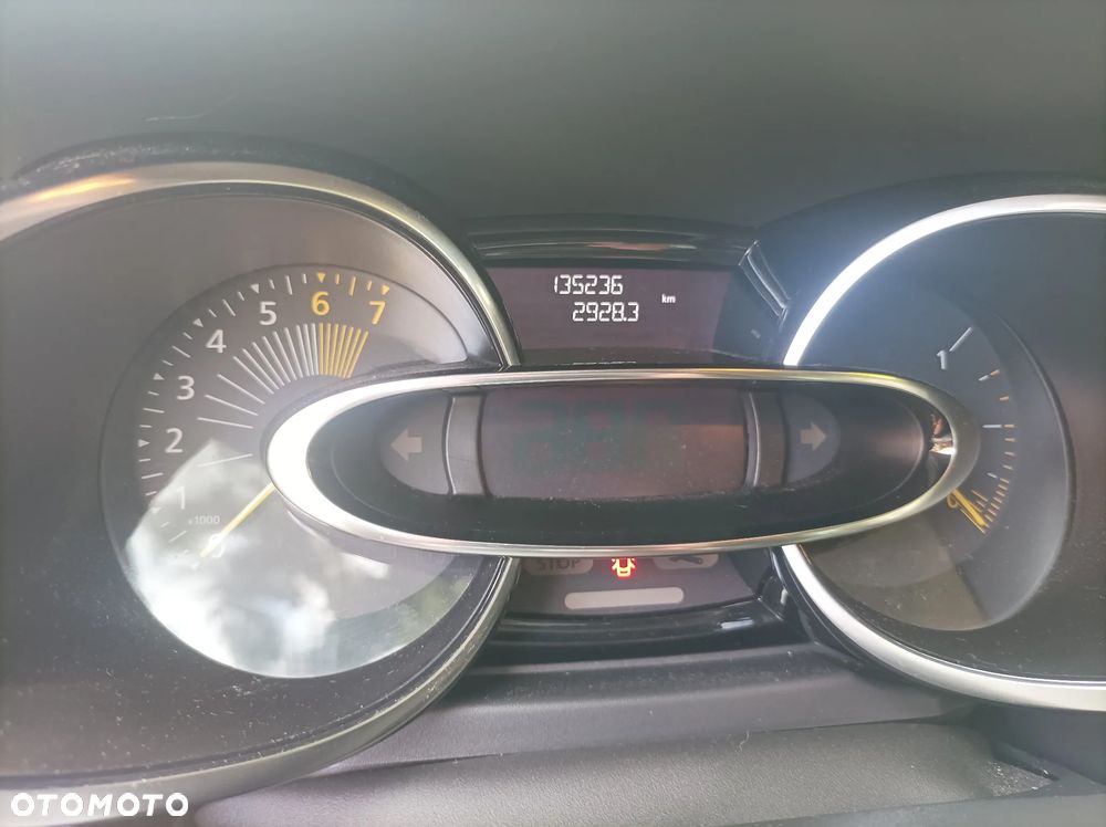 Renault Clio 1.2 16V Limited - 22