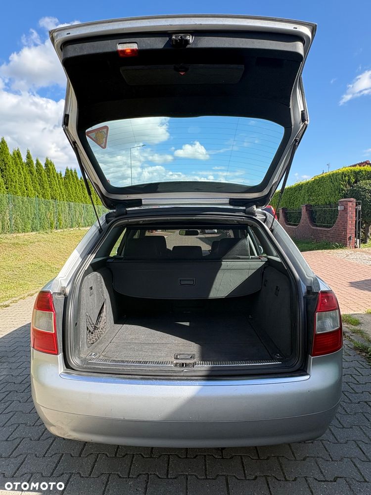Audi A4 Avant 2.5 TDI - 16