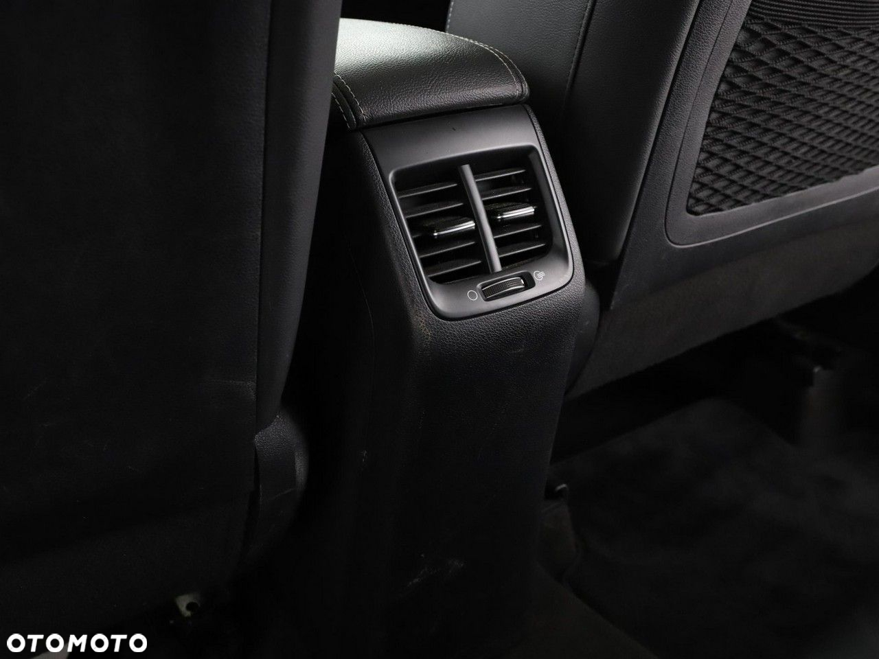 Kia Niro 1.6 GDI 2WD Edition 7 - 40