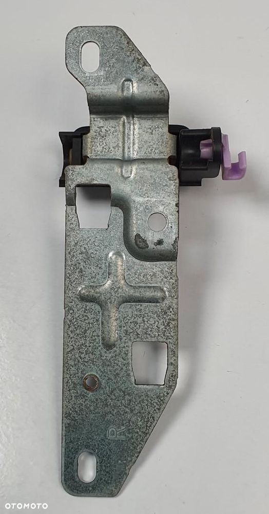 PRZYCISK BLOKADY DRZWI PRAWY HONDA PRELUDE V - 4