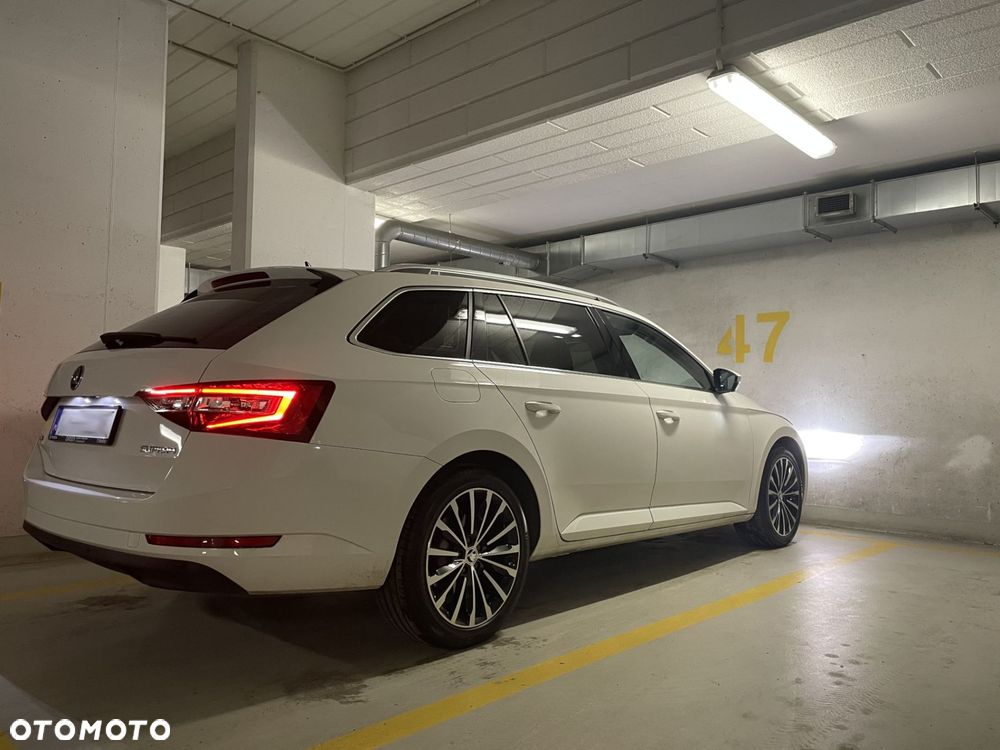 4x Felgi 18 m.in. do SKODA Trinity Kodiaq Karoq Octavia 4 Superb VW Golf Passat b8 Tiguan - F1526 (Y - 4