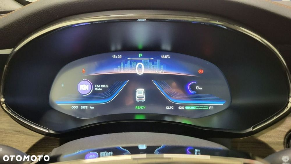 Skywell ET5 72kWh Luxury - 15