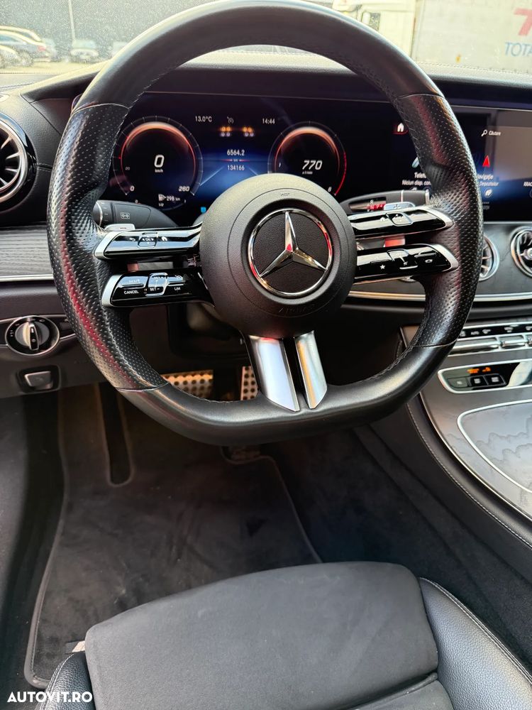 Mercedes-Benz E 220 d 4Matic Coupe 9G-TRONIC AMG Line - 12