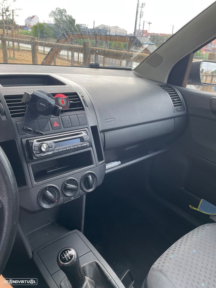VW Polo 1.2 Confortline - 11