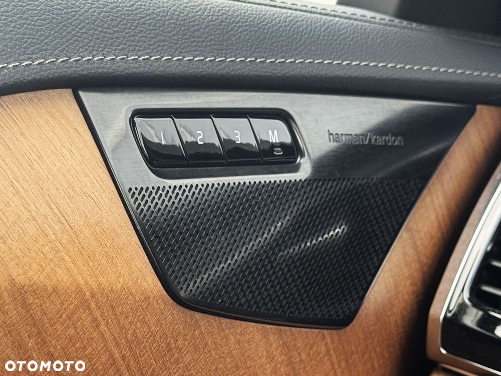 Volvo XC 90 - 32