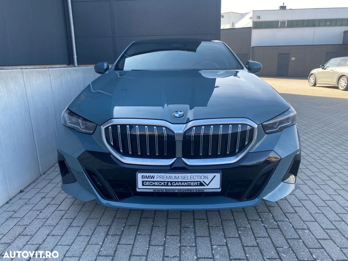 BMW Seria 5 520i AT MHEV - 1