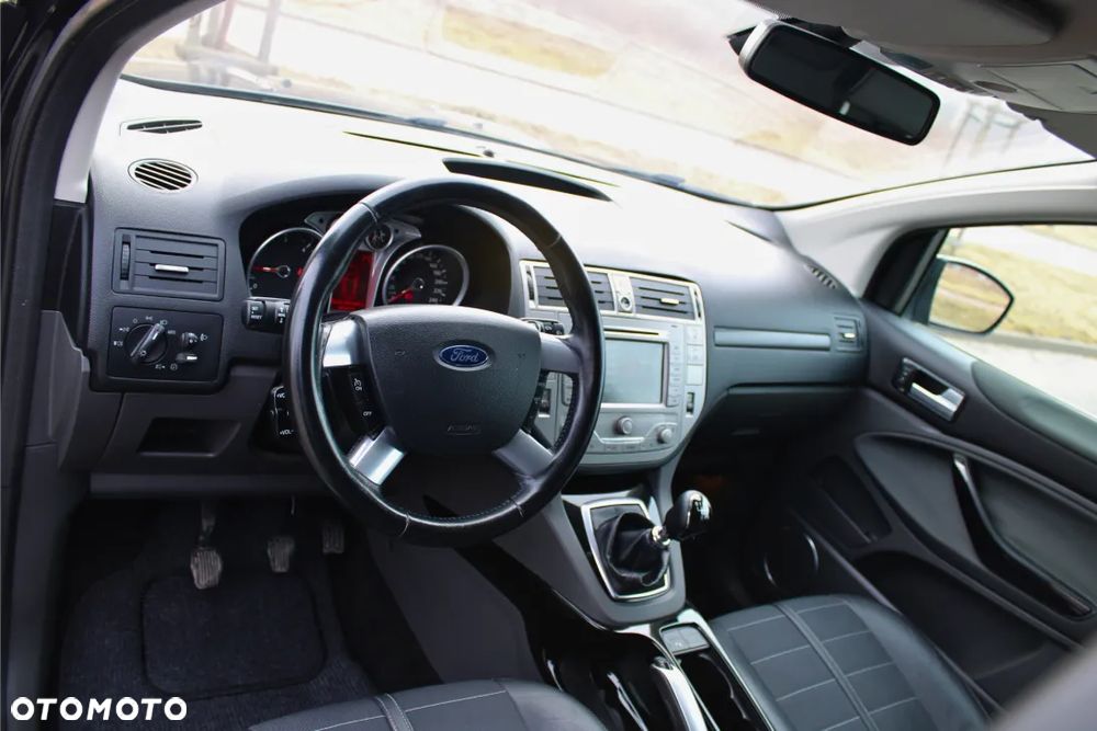 Ford Kuga 2.0 TDCi Titanium - 17