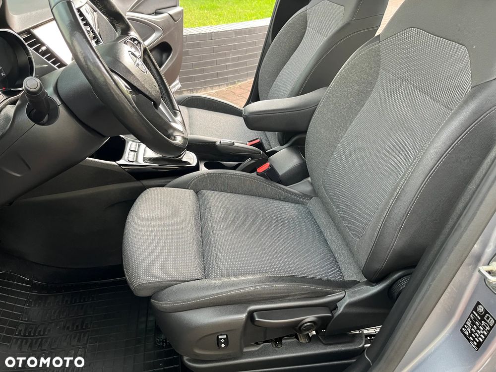 Opel Crossland X - 17