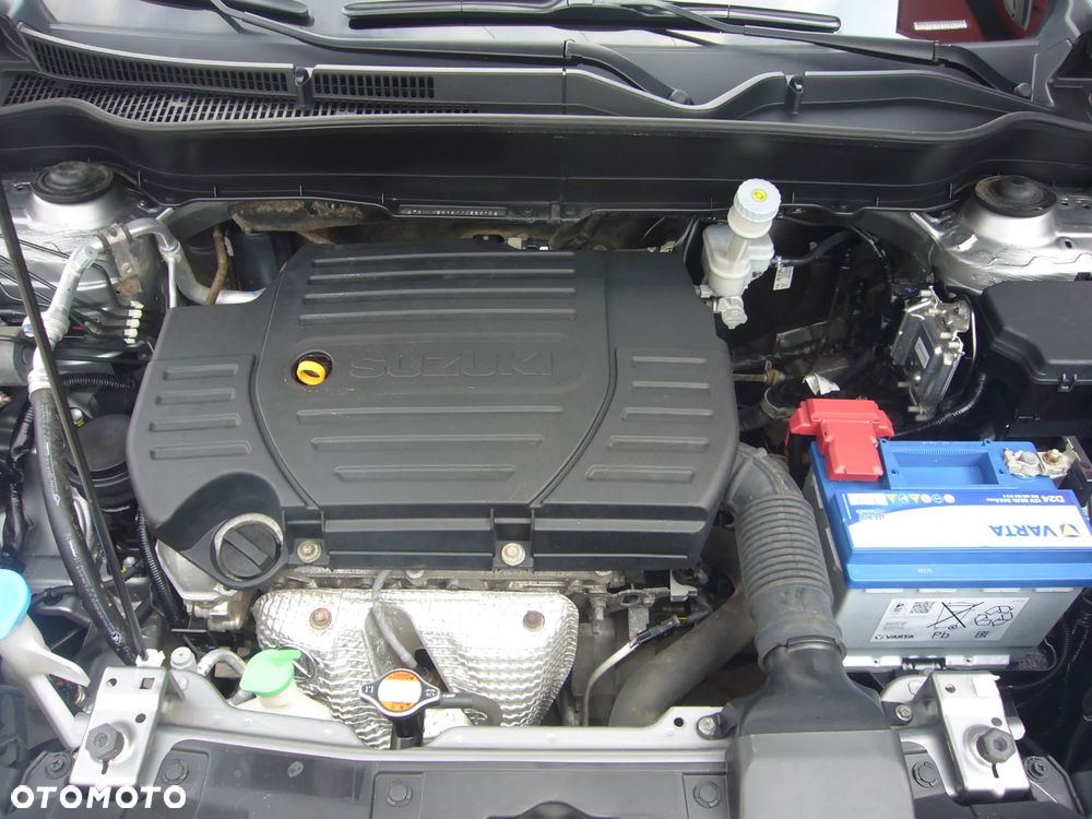 Suzuki Vitara 1.6 Premium 4WD - 21