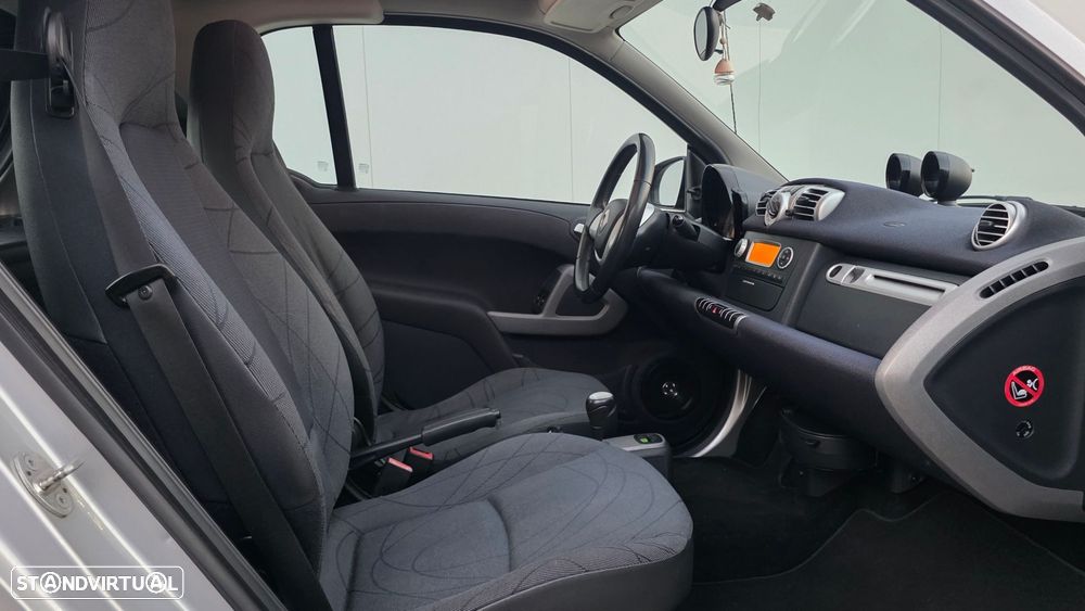 Smart ForTwo Coupé 1.0 mhd Pure 71 - 25
