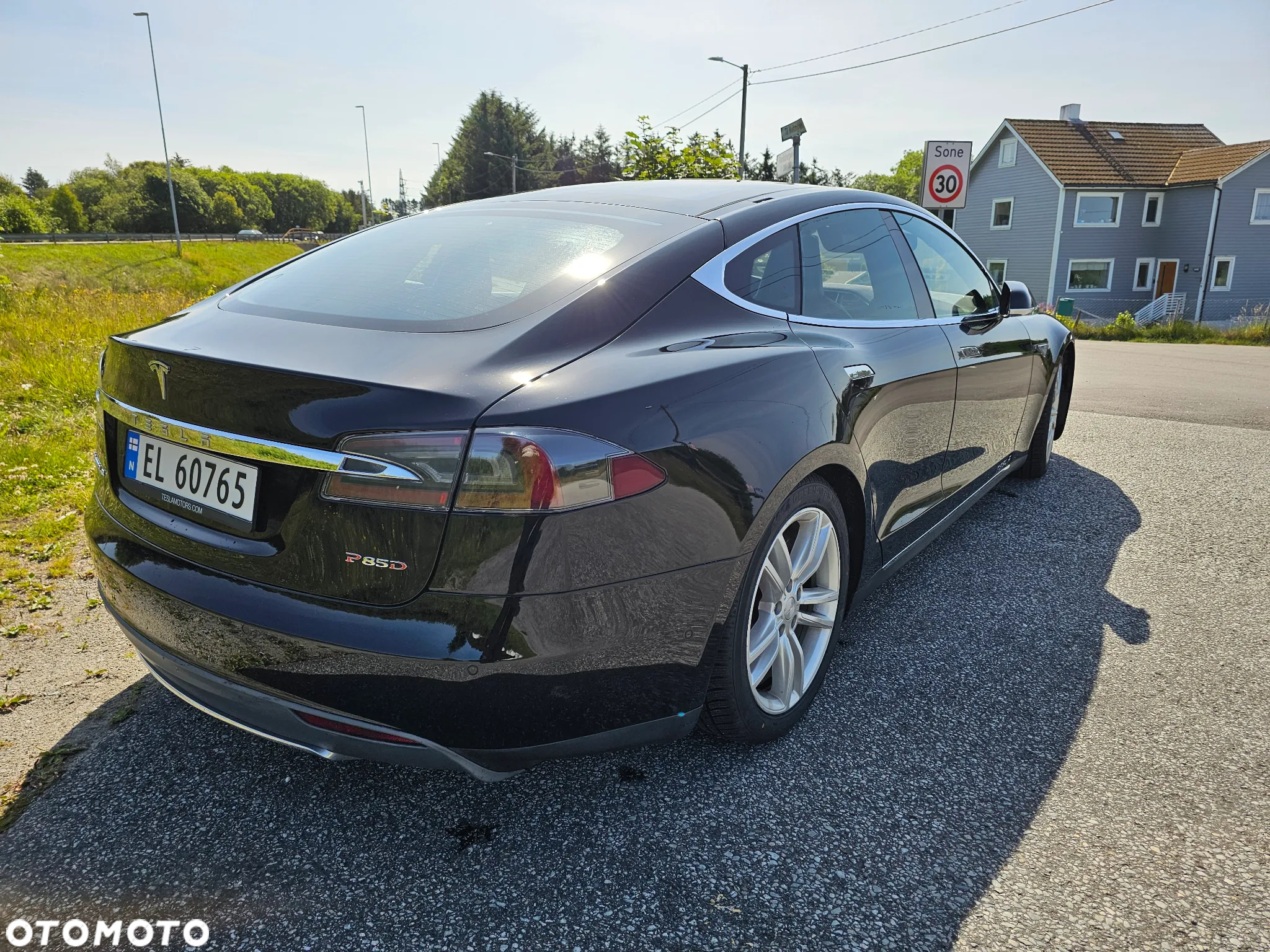 Tesla Model S 85 D Performance - 3