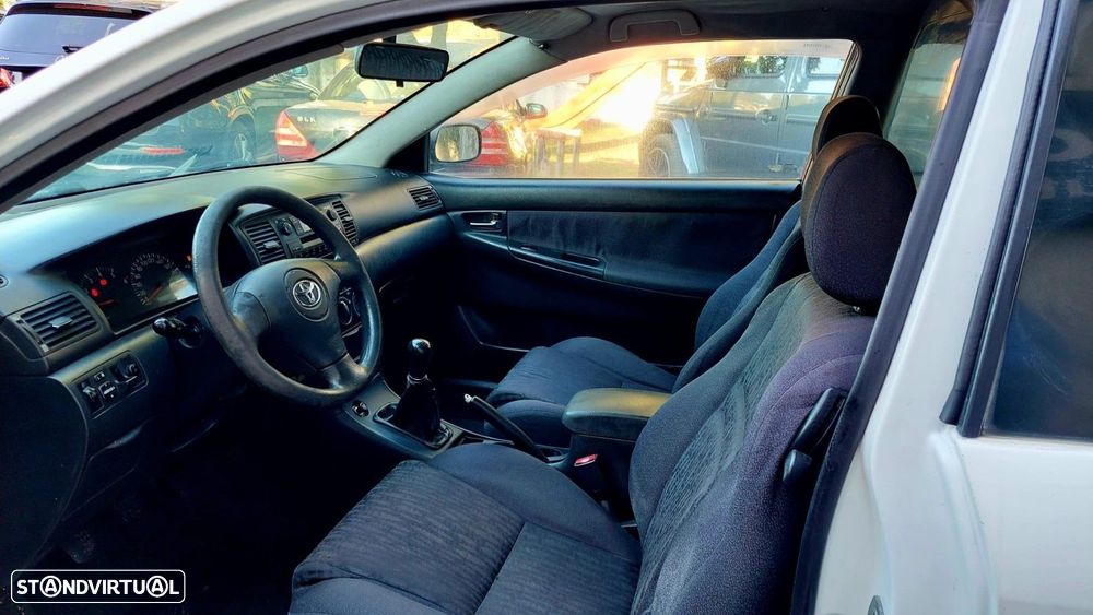 Toyota Corolla 2.0 D-4D - 7