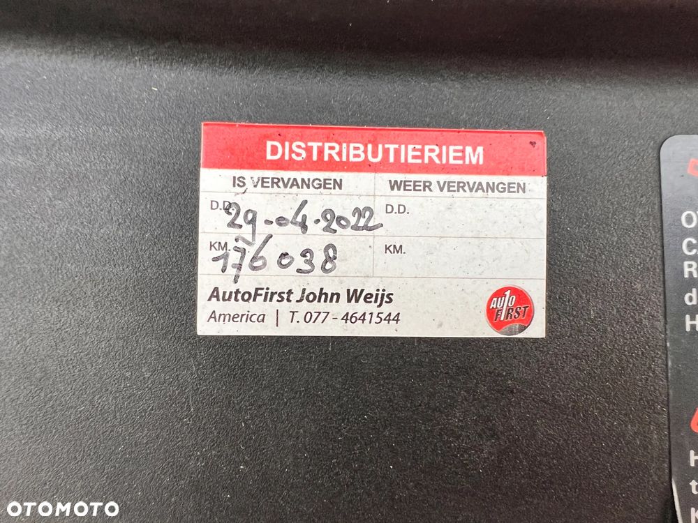 Volkswagen Touran 1.6 Trendline - 30