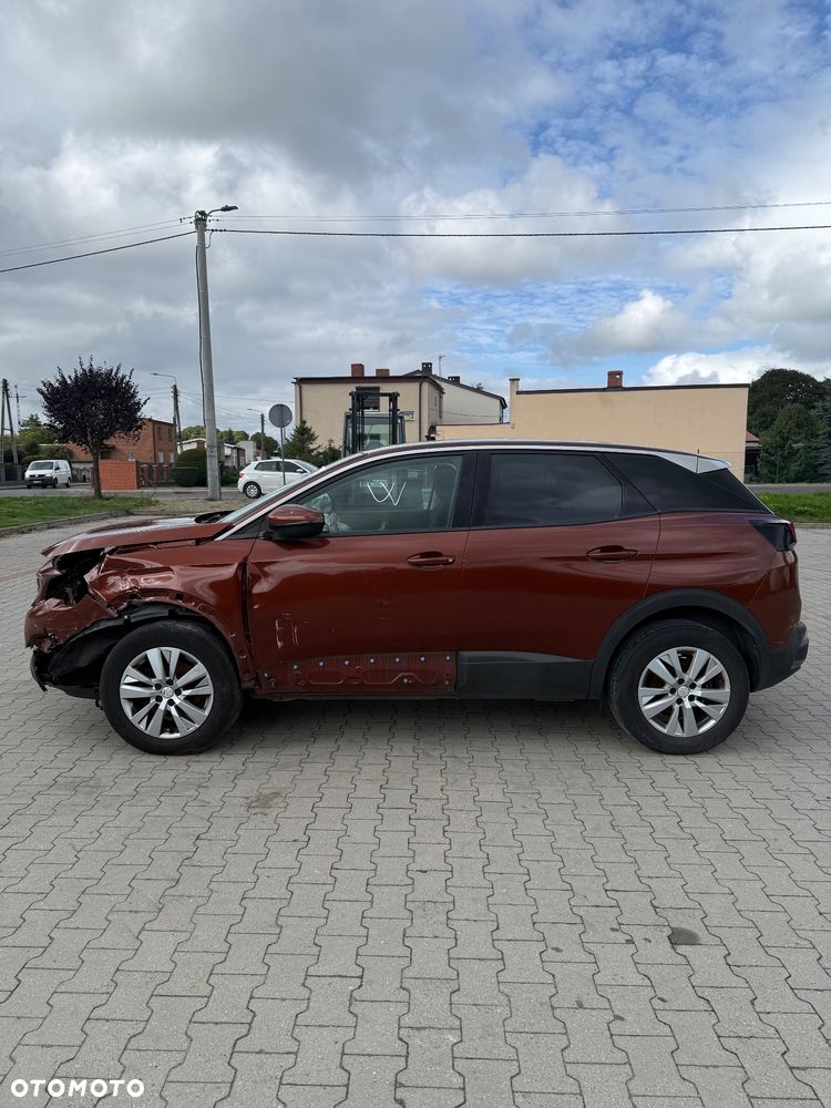 Peugeot 3008 2019 photo 3