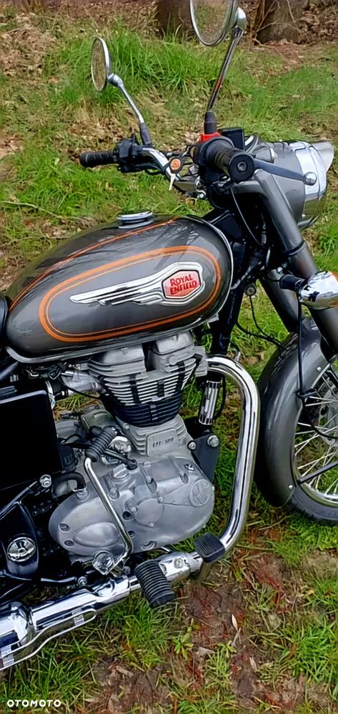 Royal Enfield Bullet - 2