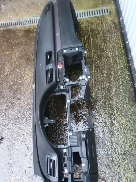 Konsola kokpit komplet poduszek orginal vw Passat B6 - 2