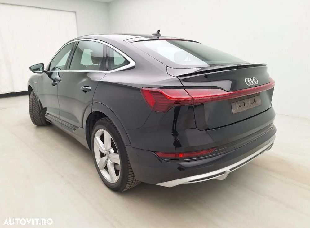 Audi e-tron - 1