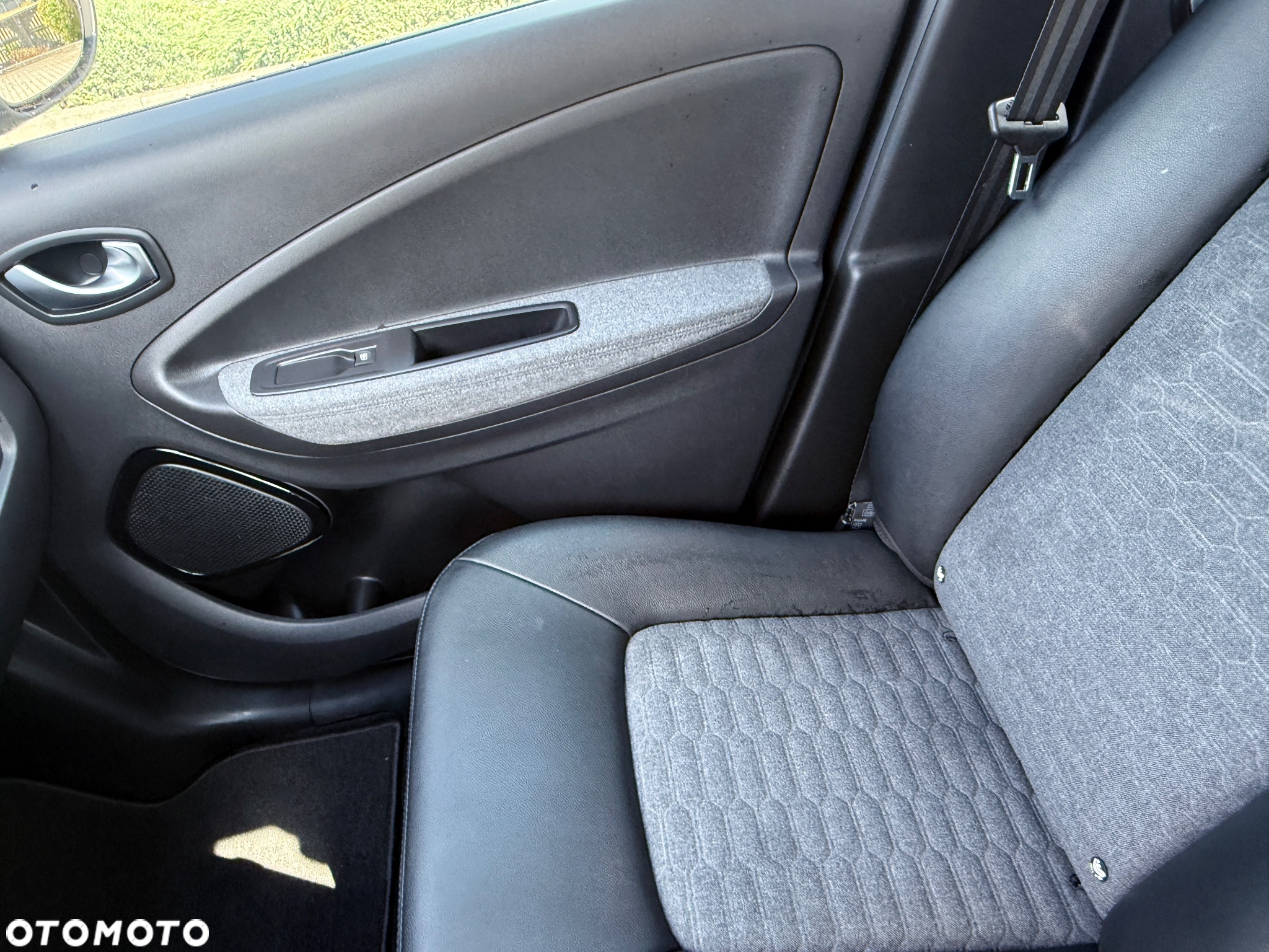 Renault Zoe R135 Z.E 50 Zen - 21