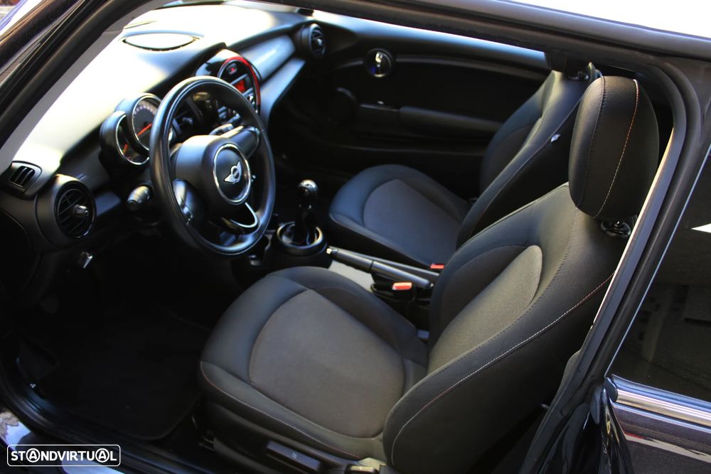 MINI 3 Portas Cooper D Metropolitan - 22