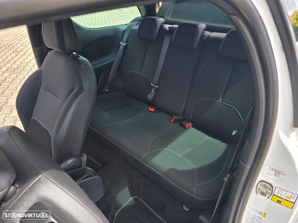 DS DS3 Pure Tech VTi 82 SoChic - 9