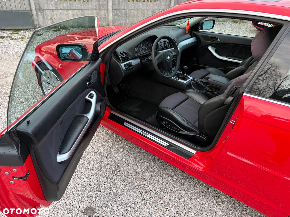 BMW Seria 3 323i - 18