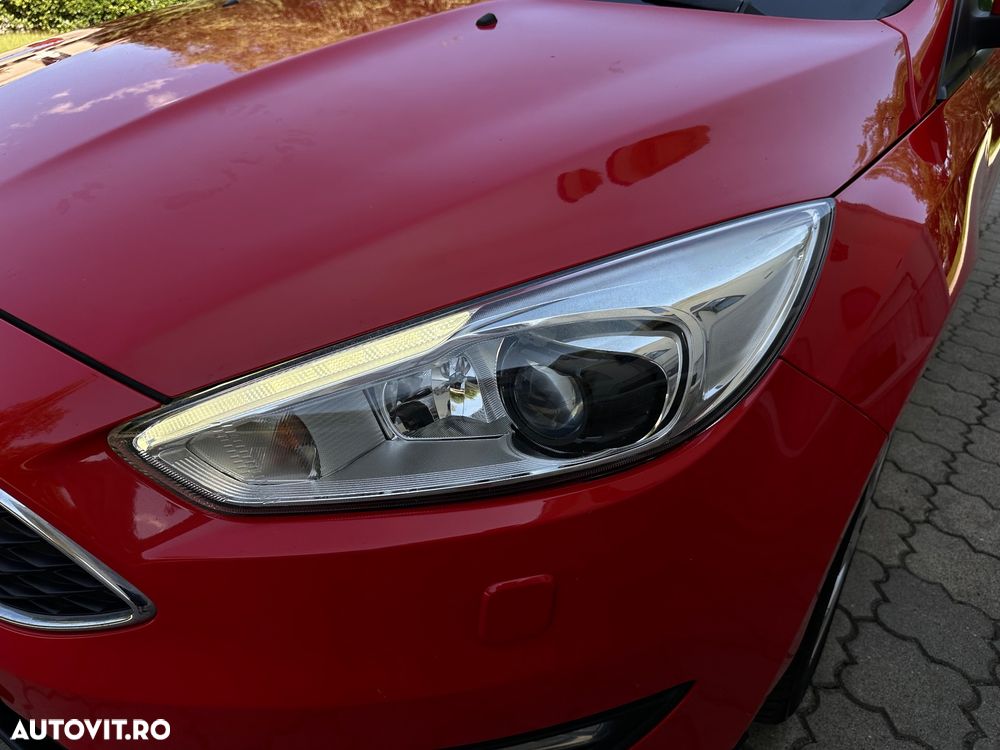 Ford Focus 1.5 TDCi ST-Line - 9