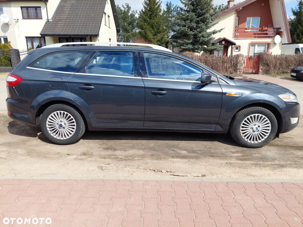 Ford Mondeo 2.0 FF Titanium - 8