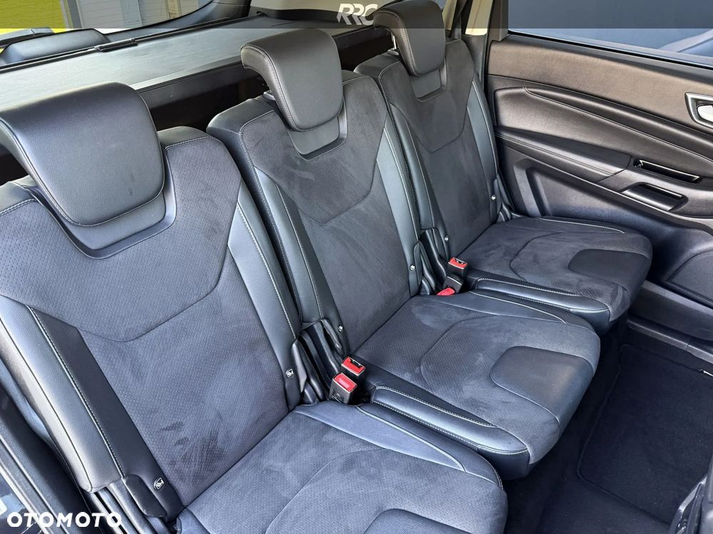 Ford S-Max 2.0 TDCi Titanium PowerShift - 25
