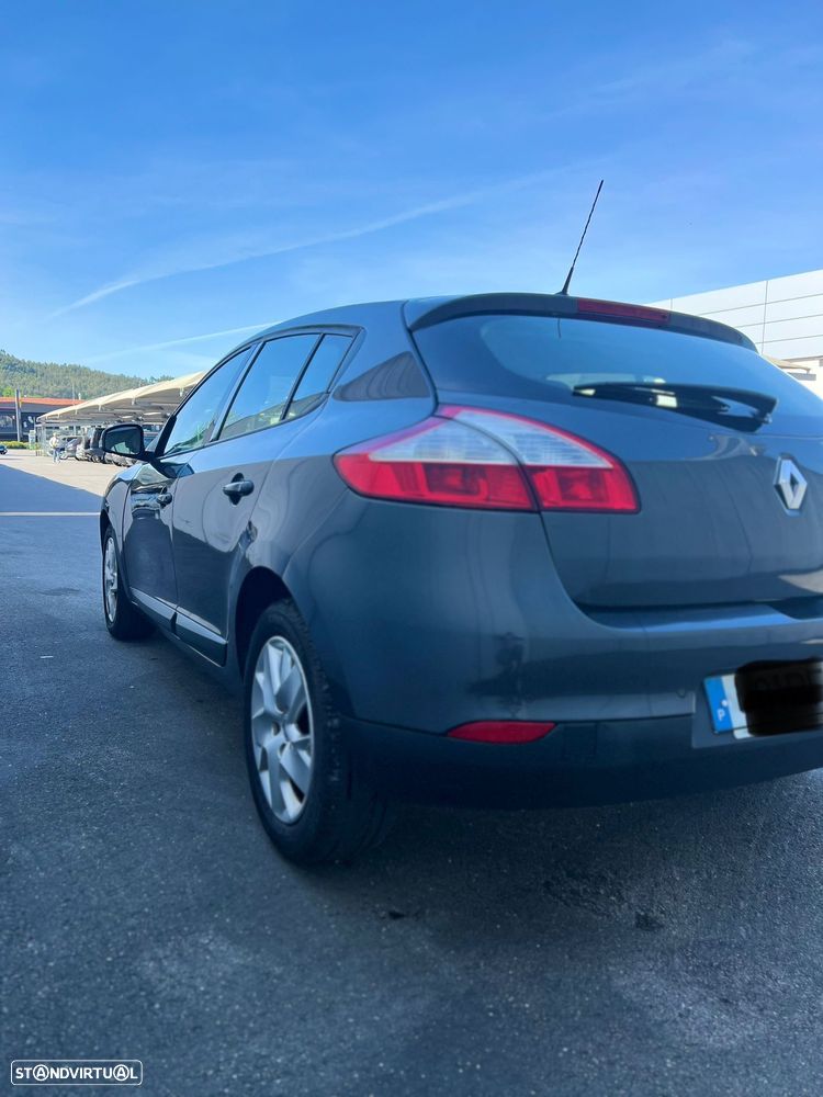 Renault Mégane ENERGY dCi 110 Start & Stop Dynamique - 3