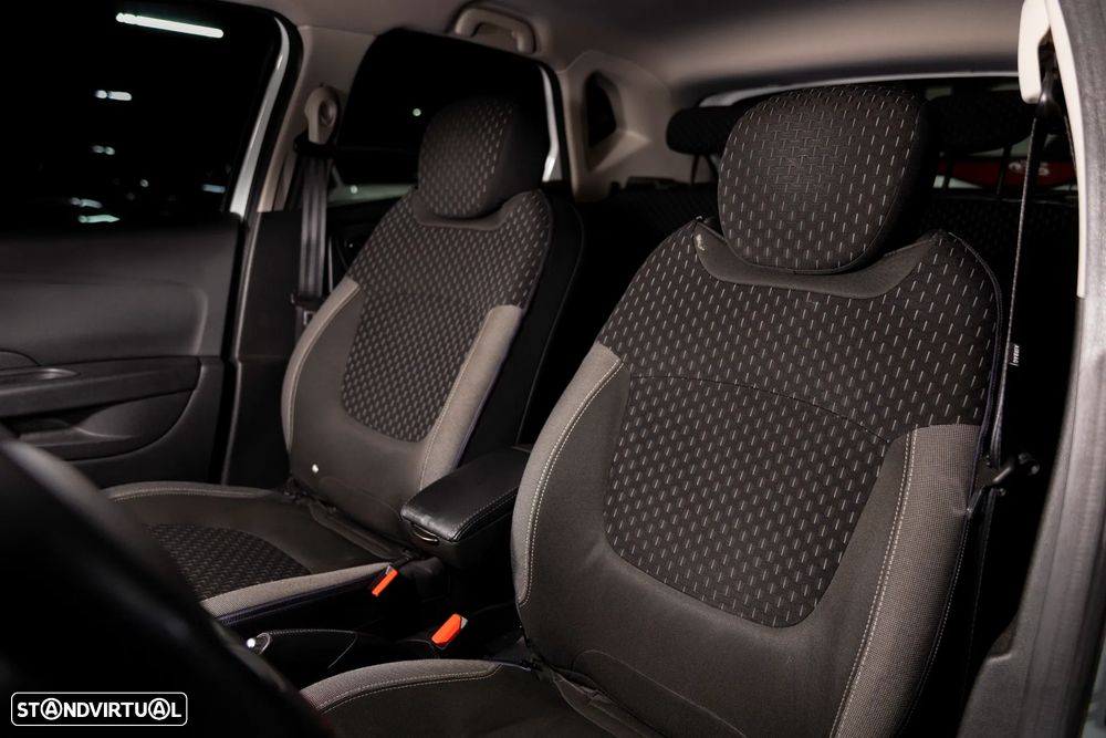 Renault Captur 0.9 TCE Exclusive XMOD - 6