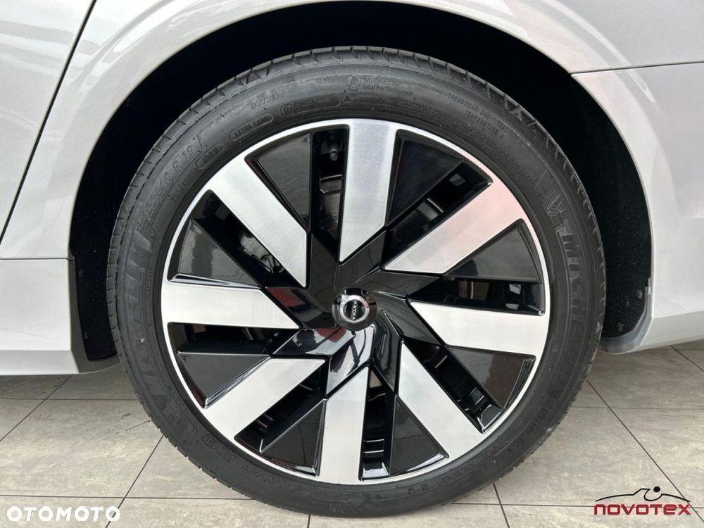 Volvo S90 T8 AWD Plug-In Hybrid Ultimate Bright - 32