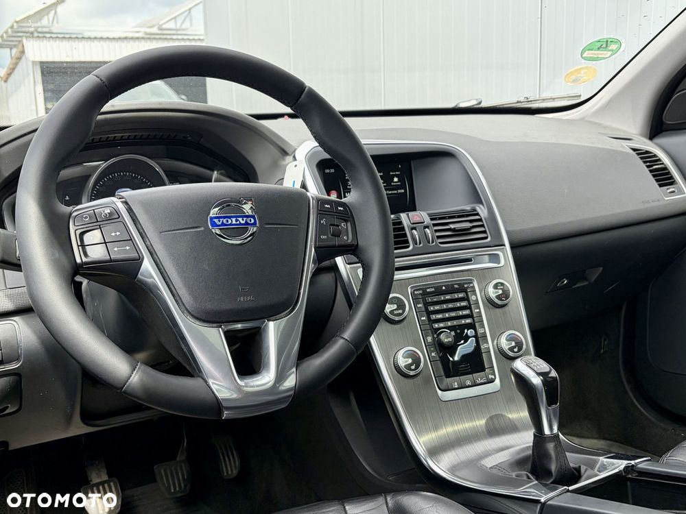 Volvo XC 60 - 3