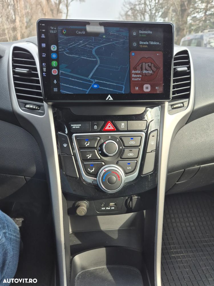 Hyundai i30 1.4 CRDi DPF 5DR Comfort - 9