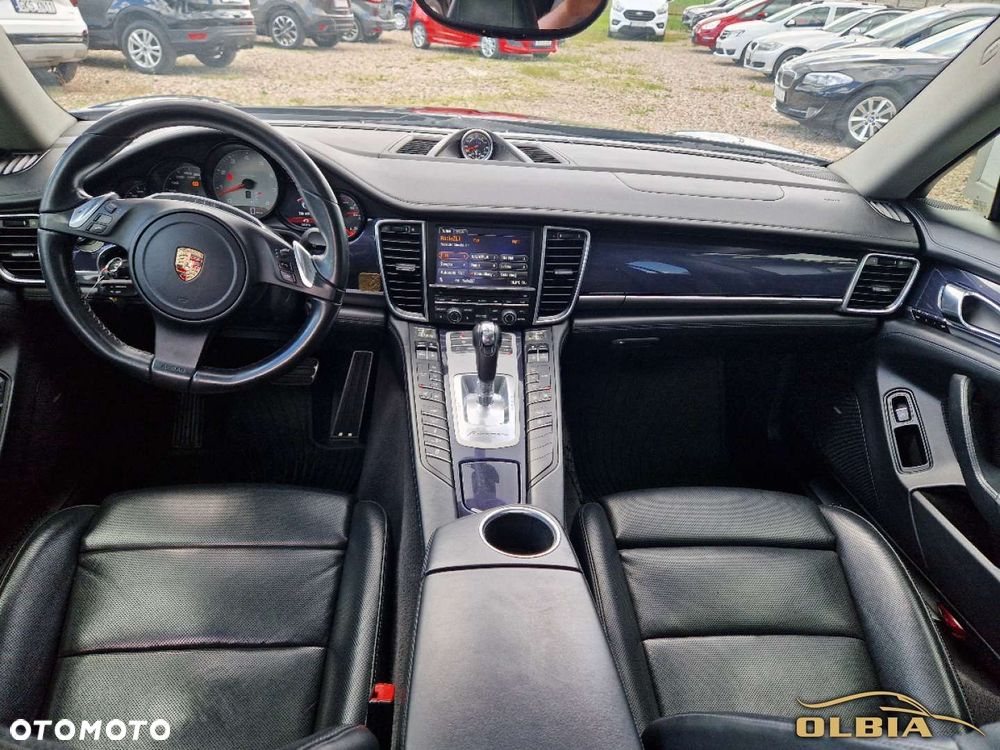 Porsche Panamera - 5