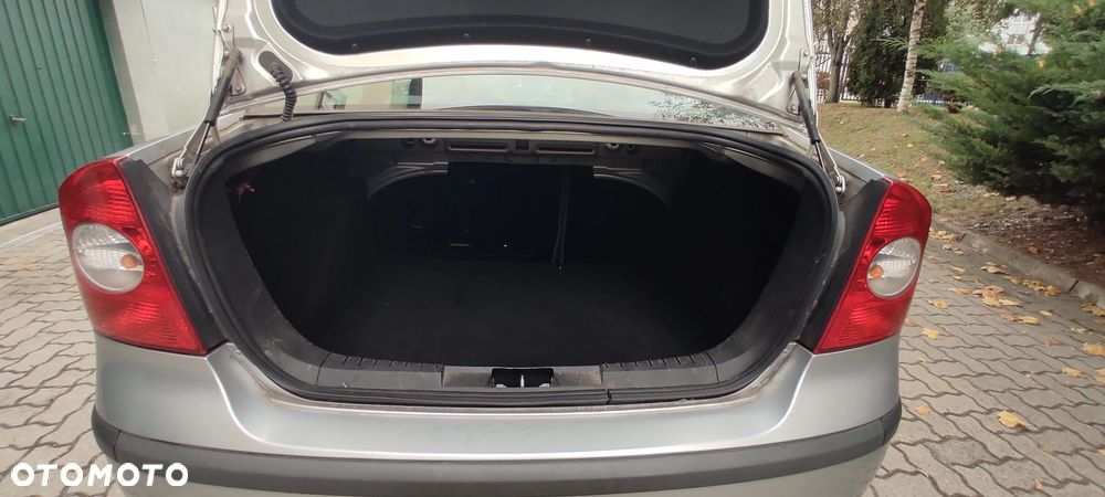 Ford Focus - 10