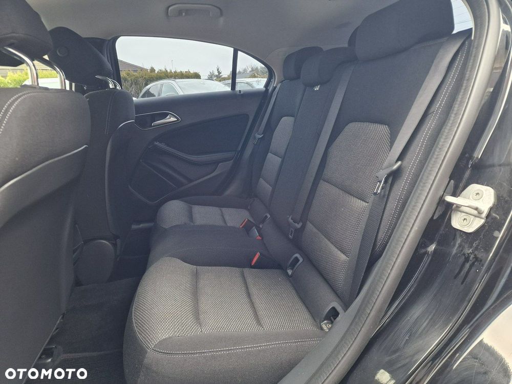 Mercedes-Benz Klasa A 180 Style - 23