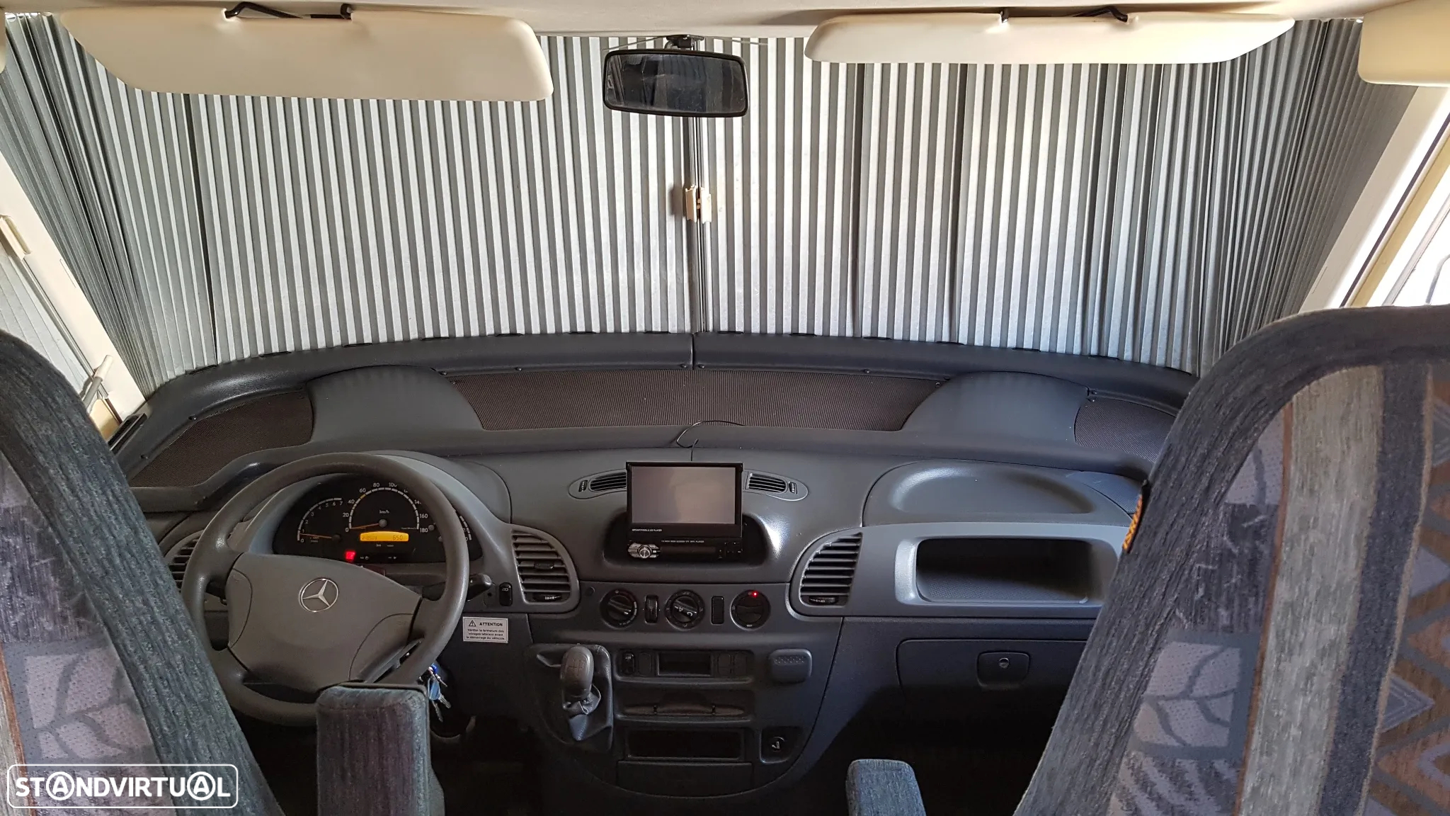 Mercedes-Benz Sprinter hymer classic 5 lugares - 30
