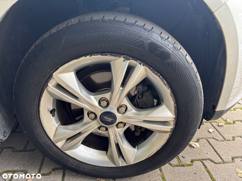 Ford Focus 1.6 Trend - 13